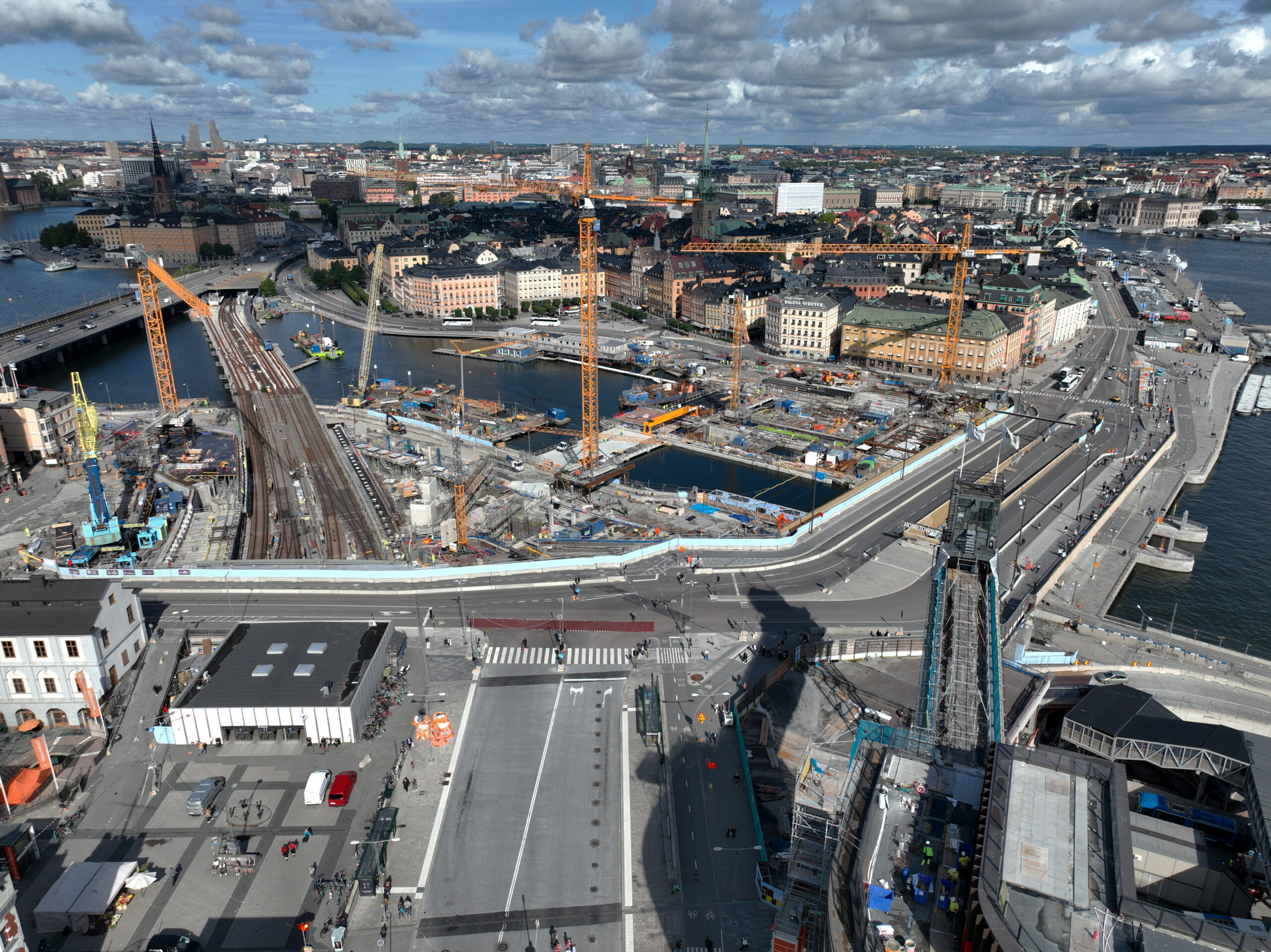 Drönarbild över slussen, foto: Lennart Johansson/Stockholms stad